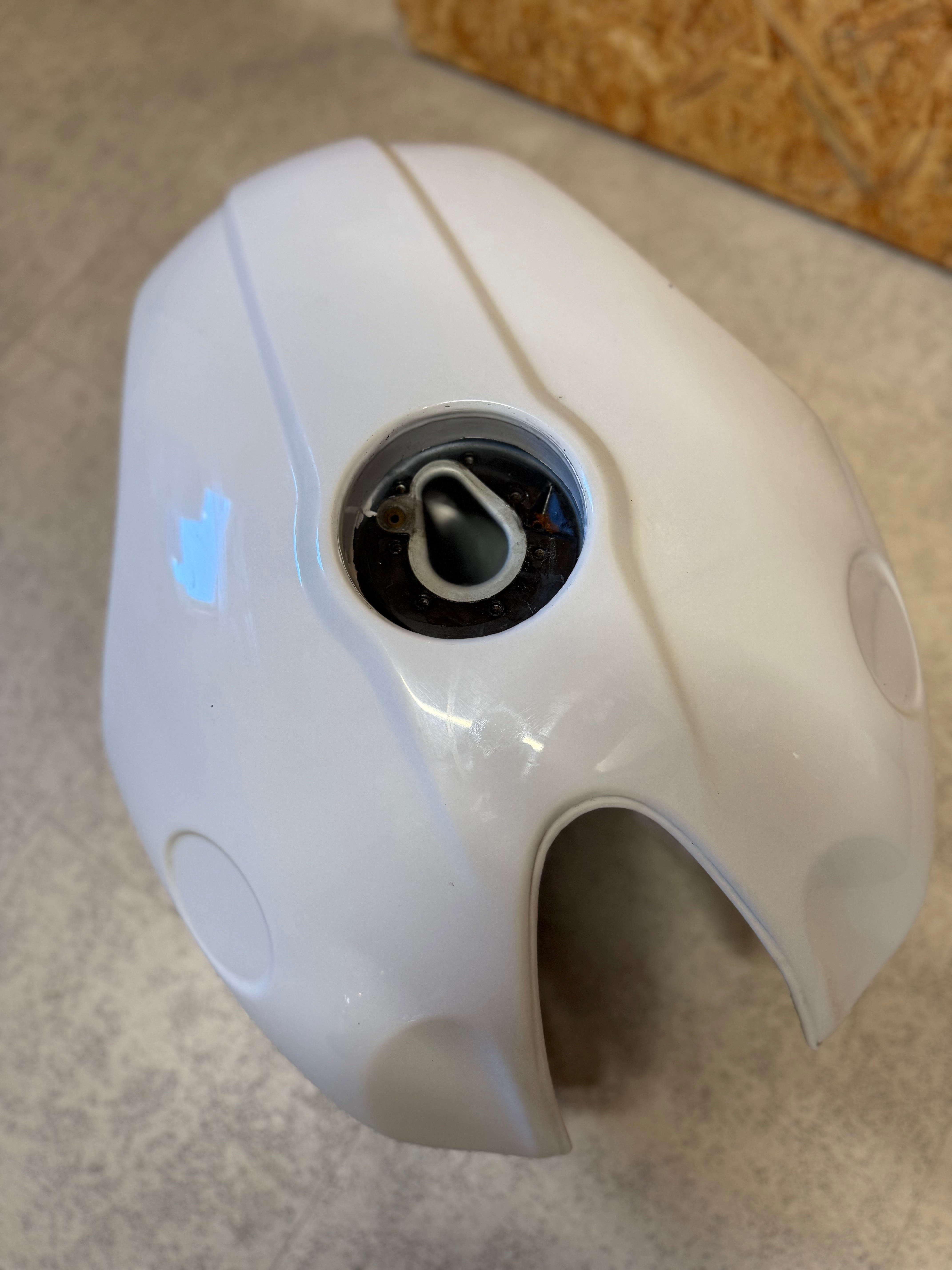 BMW Motorrad R nineT Pure K22 2020-2023 Benzintank Tank Kraftstoffbehälter Fuel Tank B-Ware