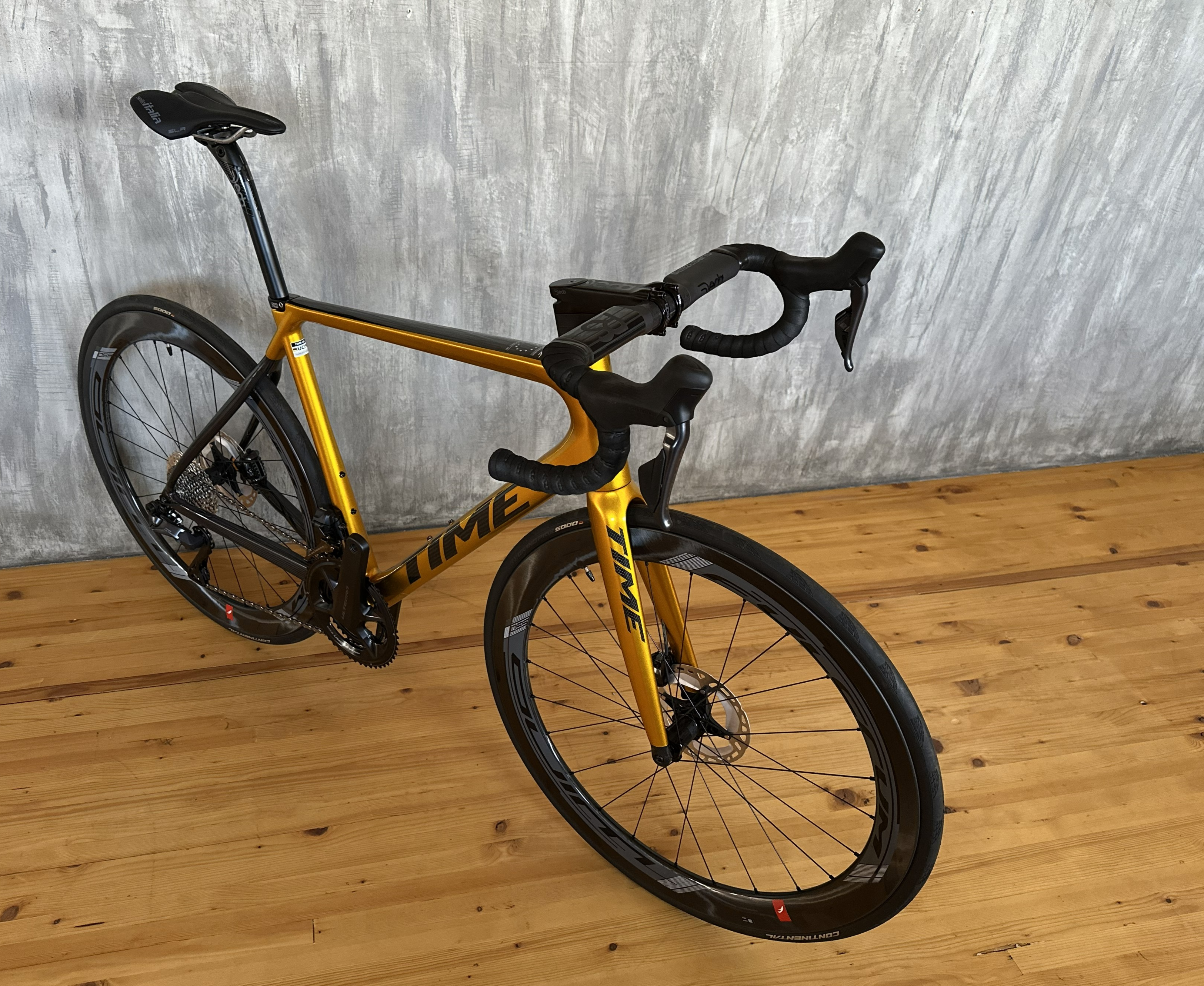 Time Alpe d´Huez Road brilliant gold