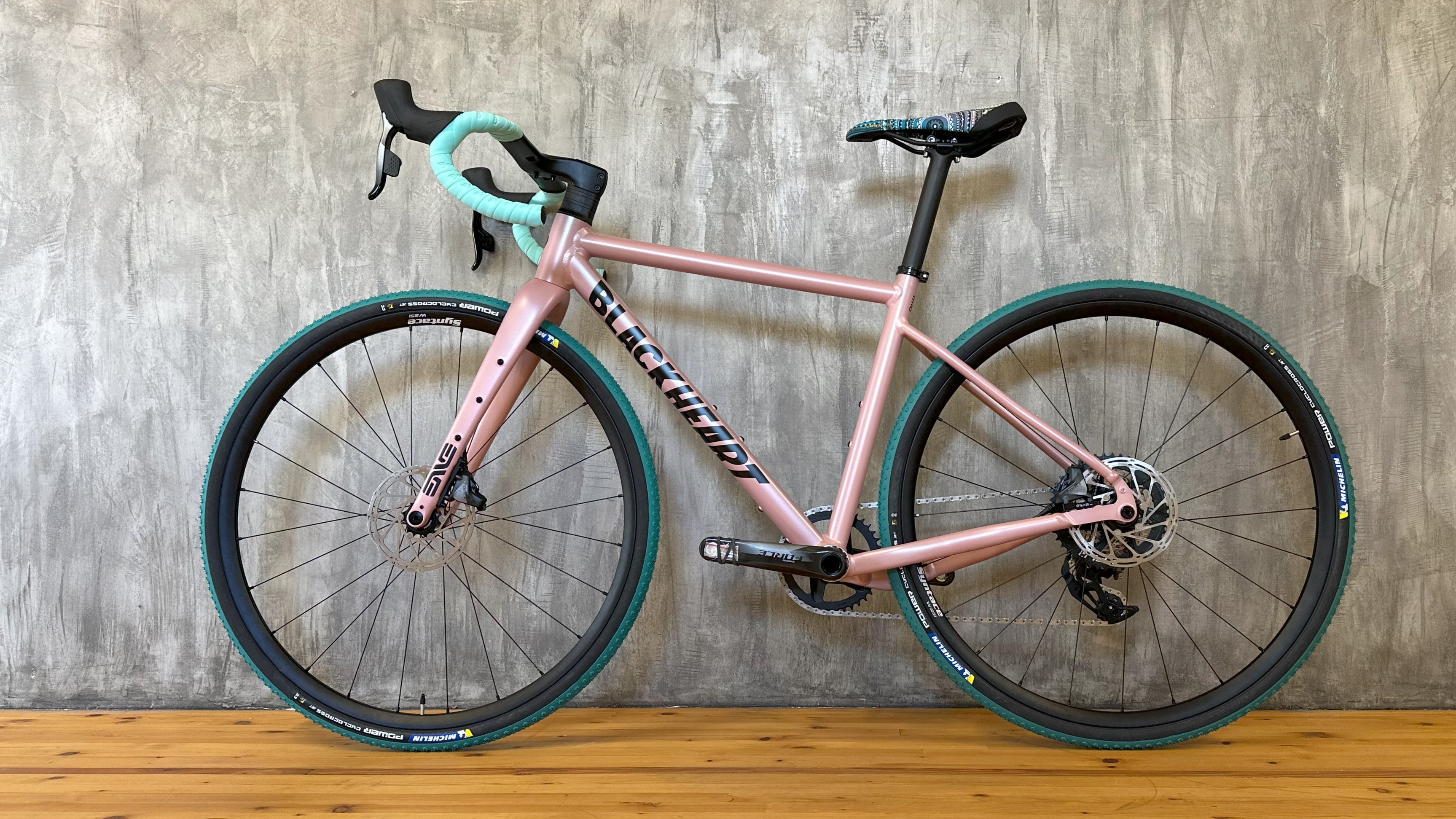 Blackheart Gravel AL Rahmenkit mit Customaufbau