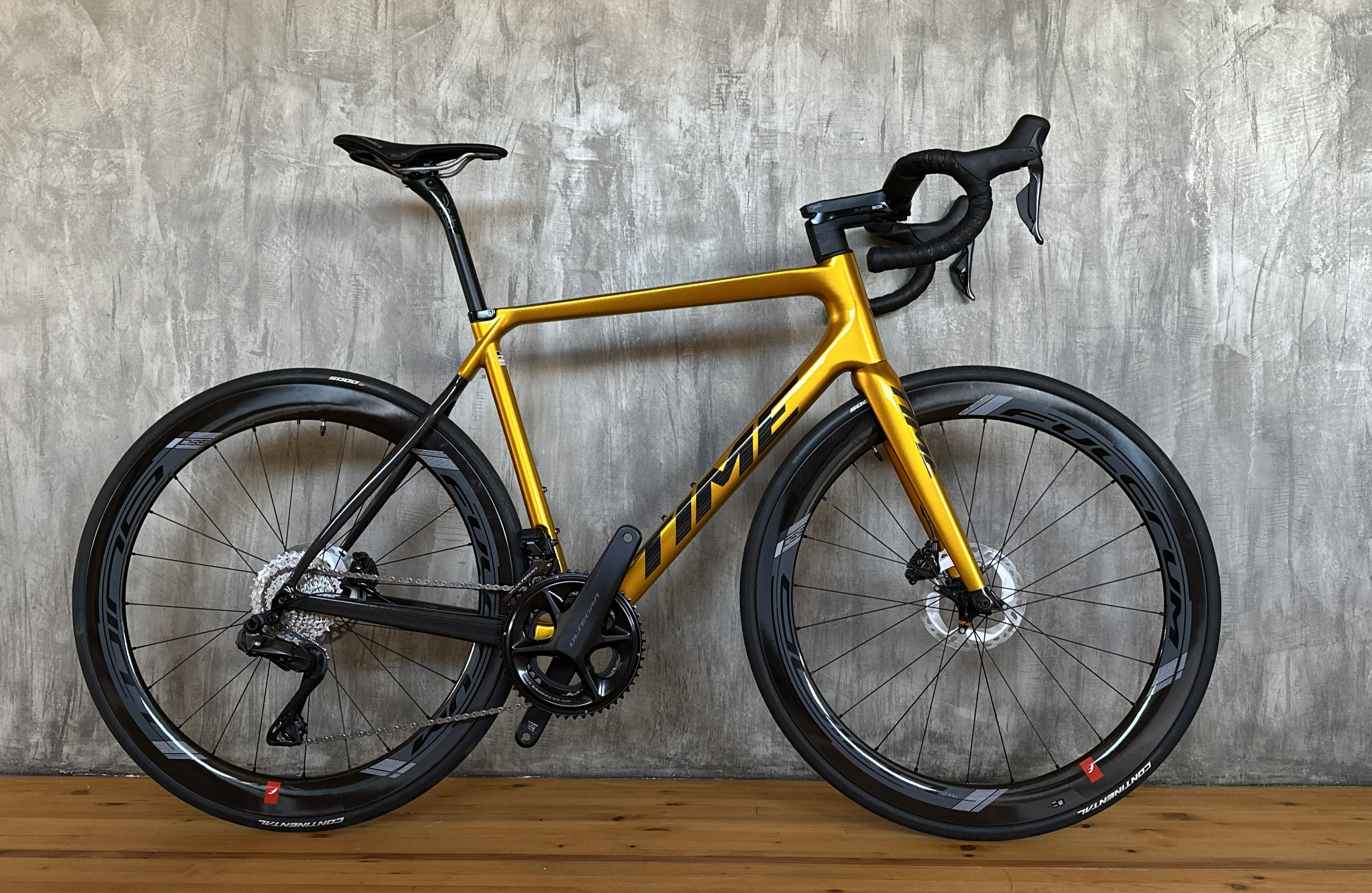 Time Alpe d´Huez Road brilliant gold