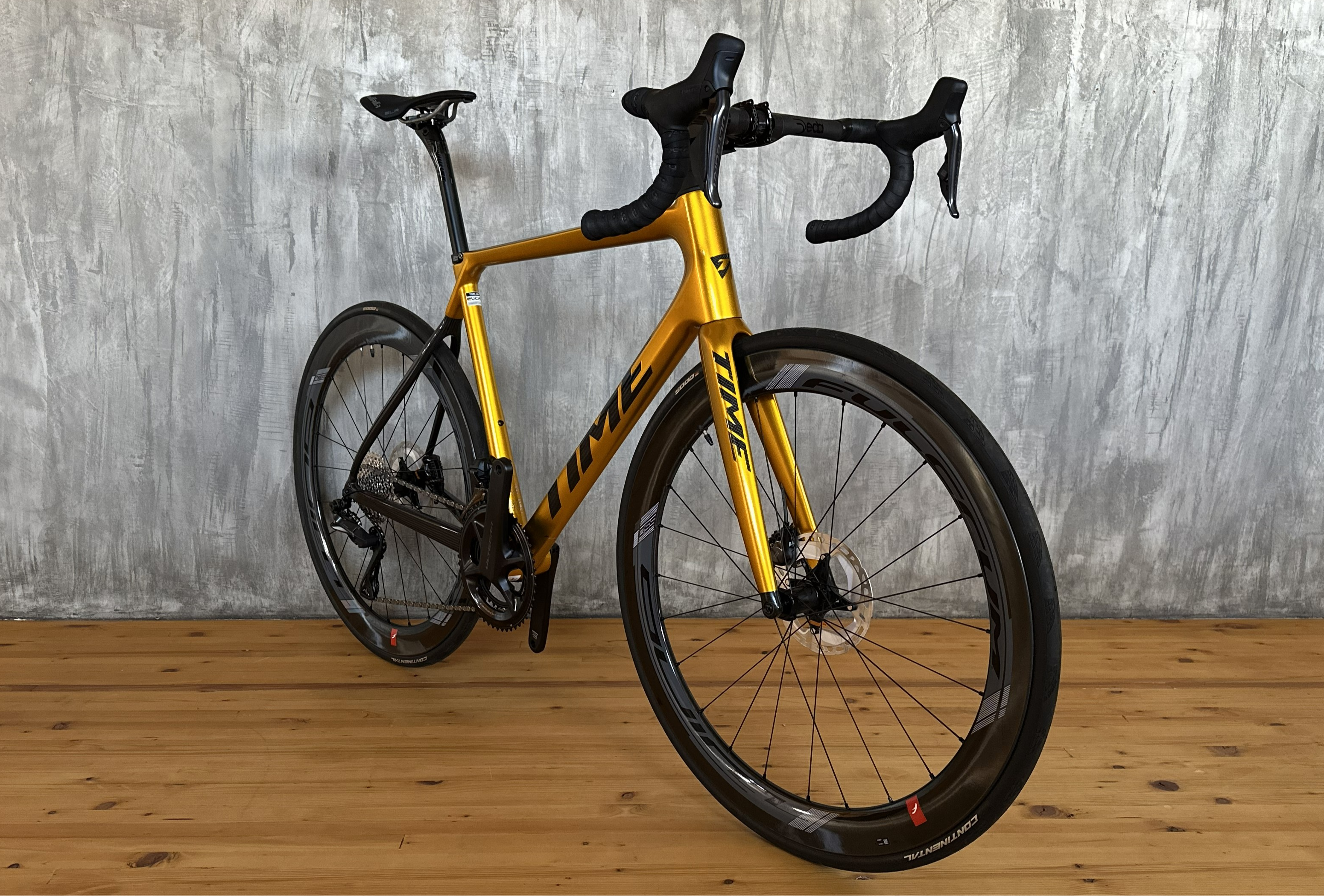 Time Alpe d´Huez Road brilliant gold