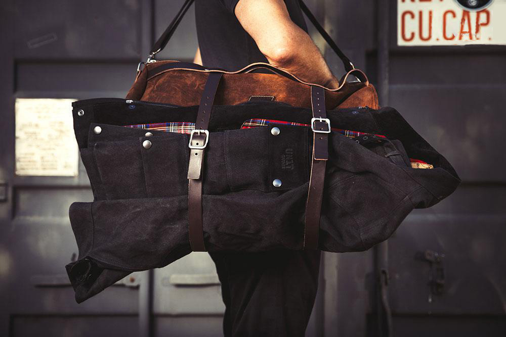 Unit Garage Reisetasche Kalahari 25L Spaltleder